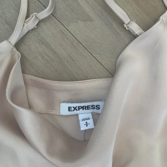 🆕 Express Gold Slip Dress - Picture 4 of 5